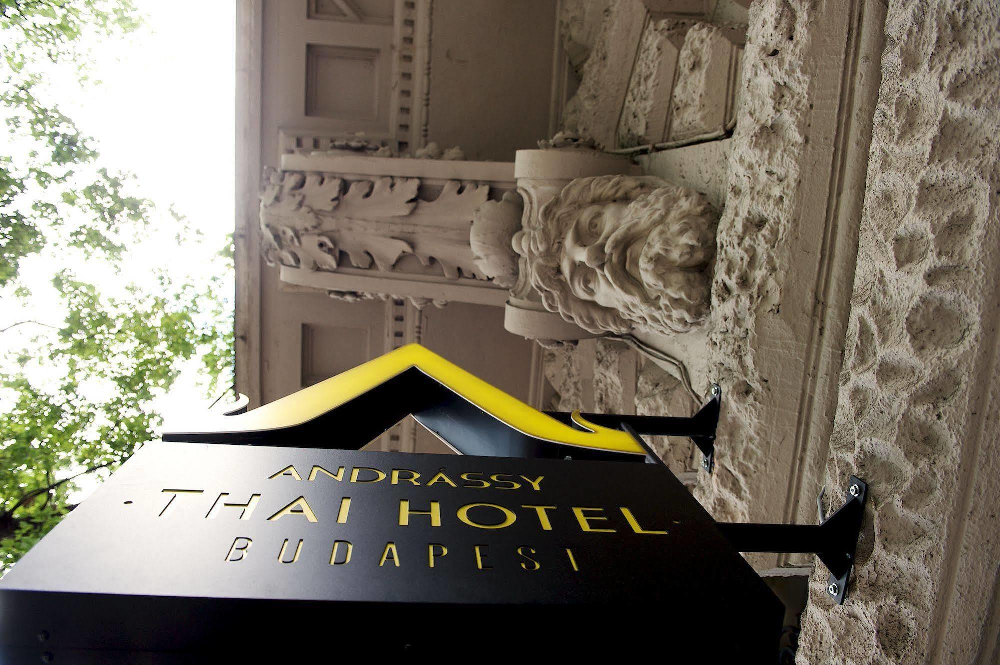 Andrassy Thai Hotel Boedapest Buitenkant foto